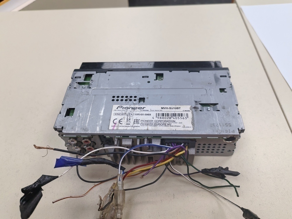 Автомагнитола Pioneer MVH-S510BT