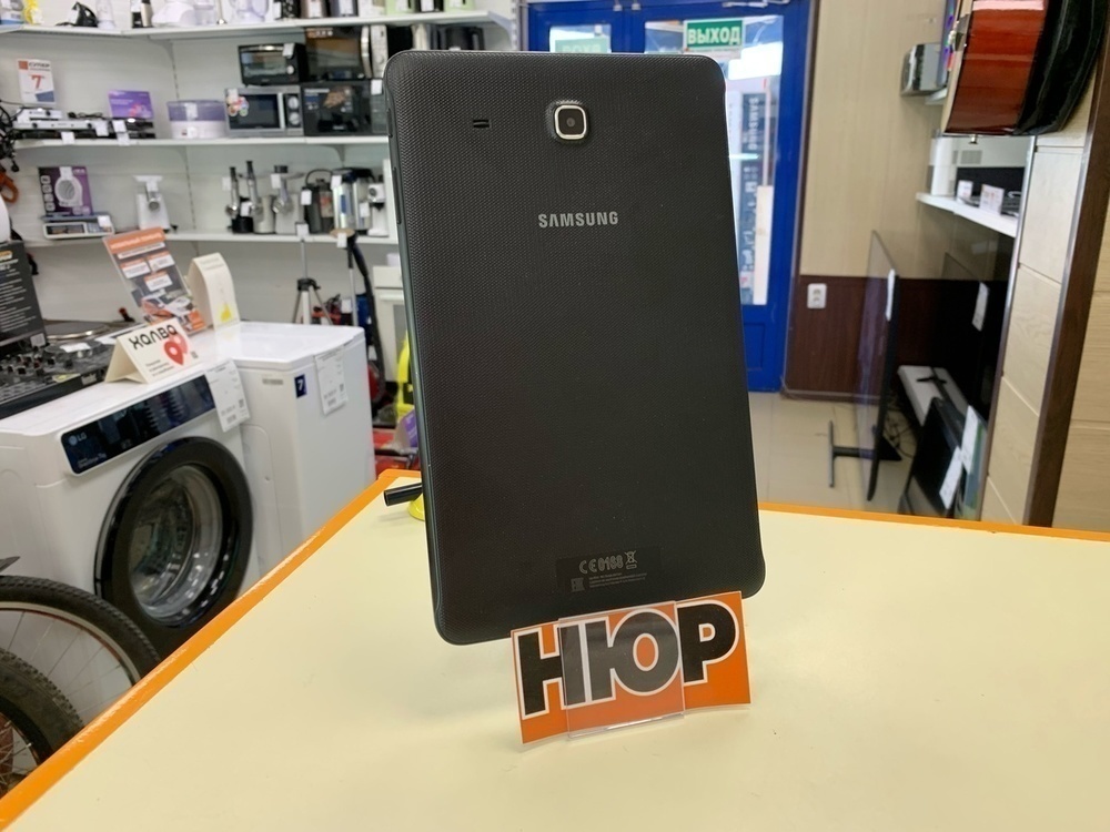 Планшет Samsung Galaxy Tab E 9.6 (SM-T561) 8Gb