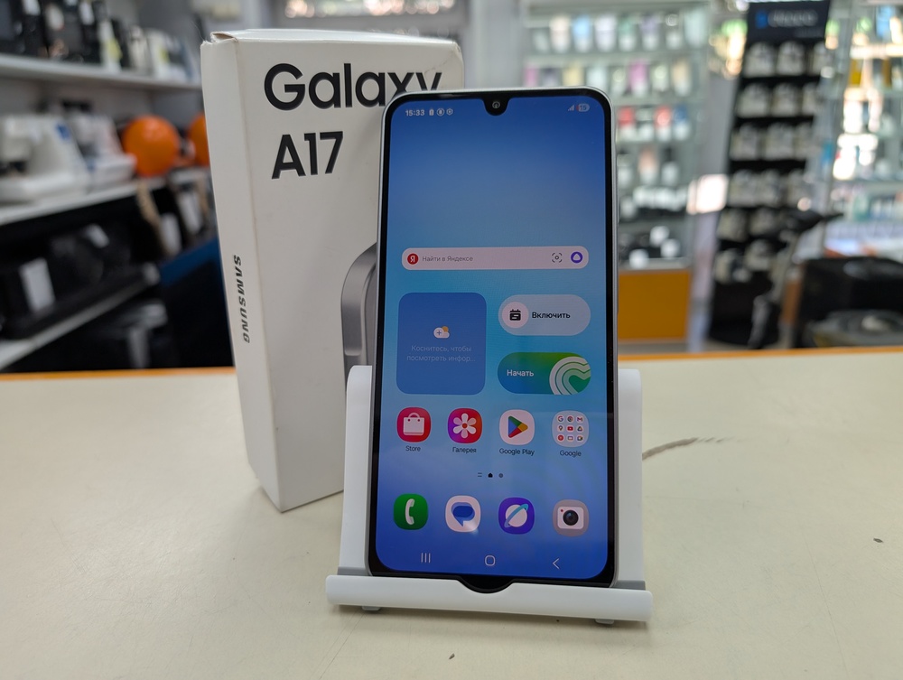 Смартфон Samsung Galaxy A17 4/128