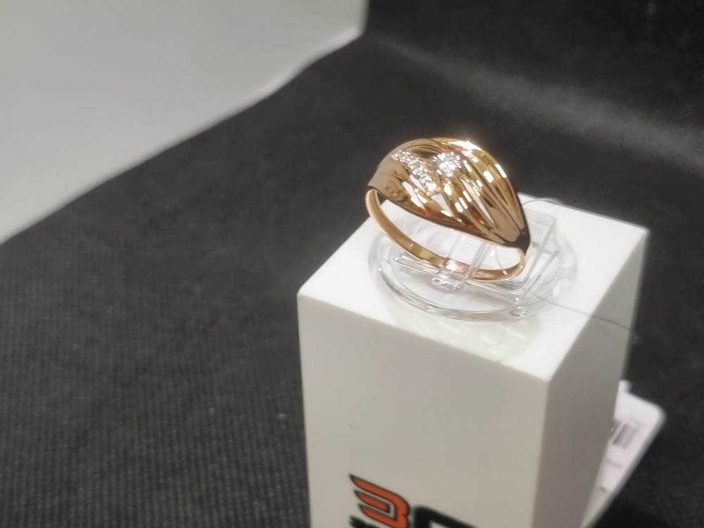 КОЛЬЦО С КАМНЯМИ (Au 585)