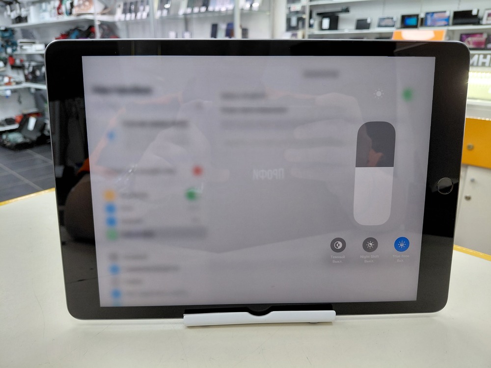 Планшет Apple iPad 9 64 ГБ (2021 A2602 (Wi-Fi)