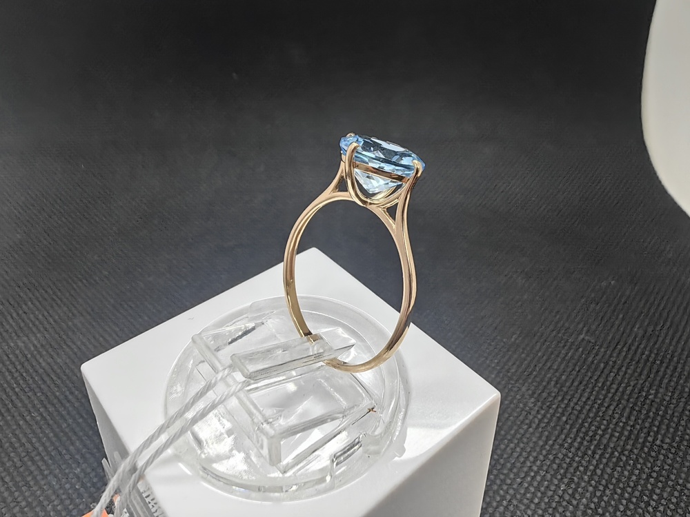 КОЛКМ585 КОЛЬЦО С КАМНЕМ (Au 585)