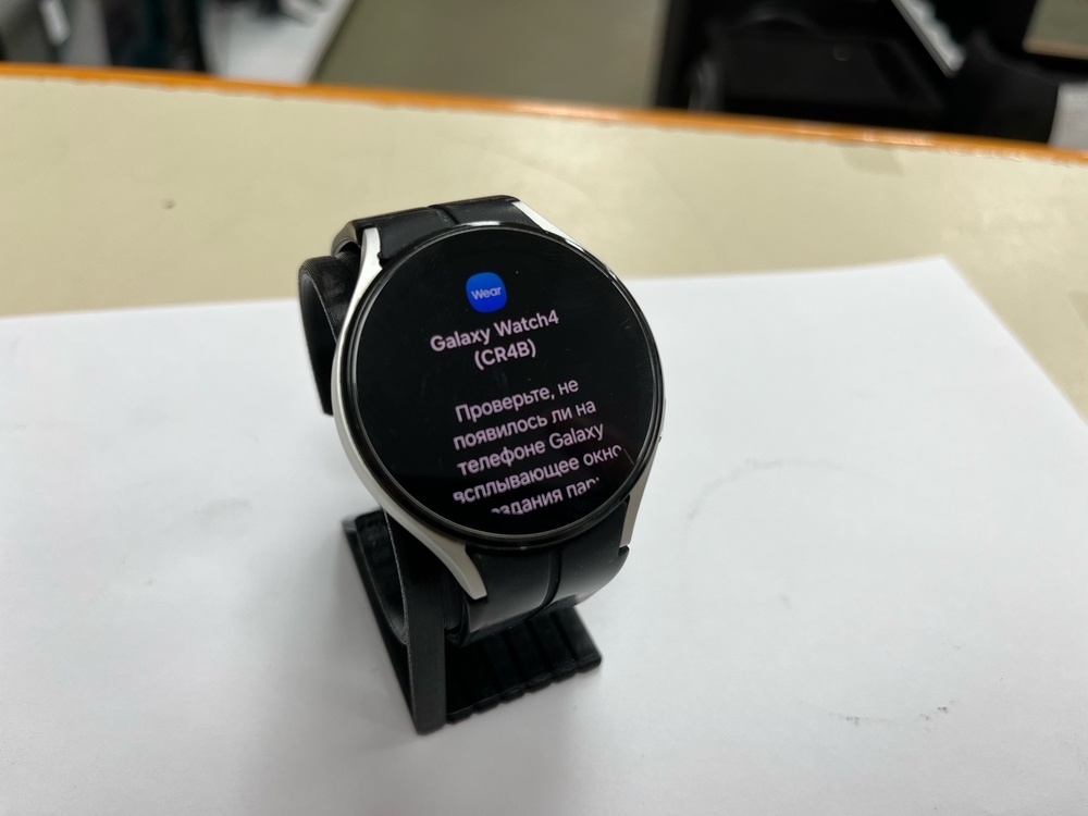 Смарт-часы Samsung Galaxy Watch 4 40mm