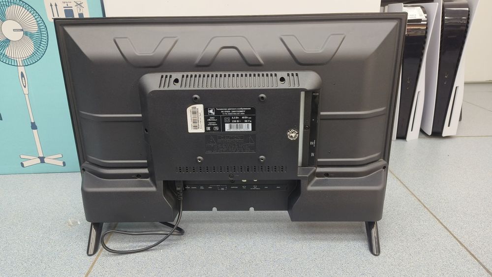 LED Телевизор HI VHIX-24H152MSY