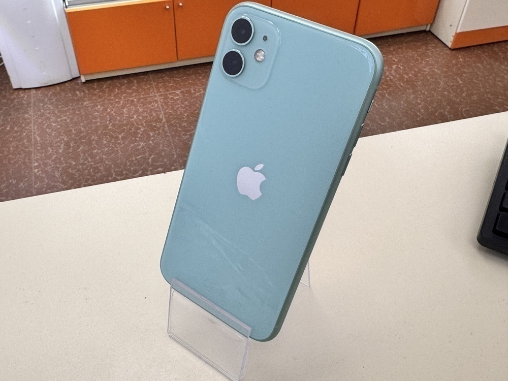 Смартфон Apple iPhone 11 128Gb