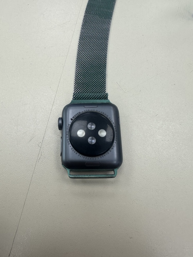 Смарт-часы Apple Watch Series 3 38 мм