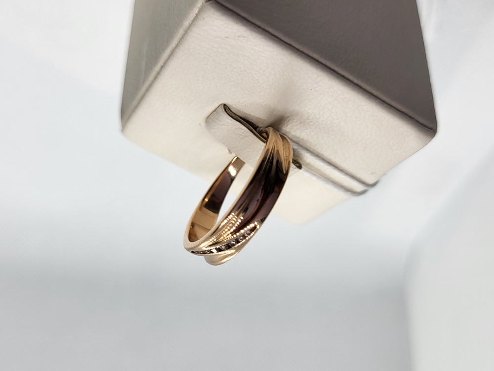 КОЛЬЦО С КАМНЯМИ (Au 585)