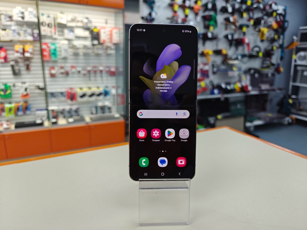 Смартфон Samsung Galaxy Z Flip 4 8/256