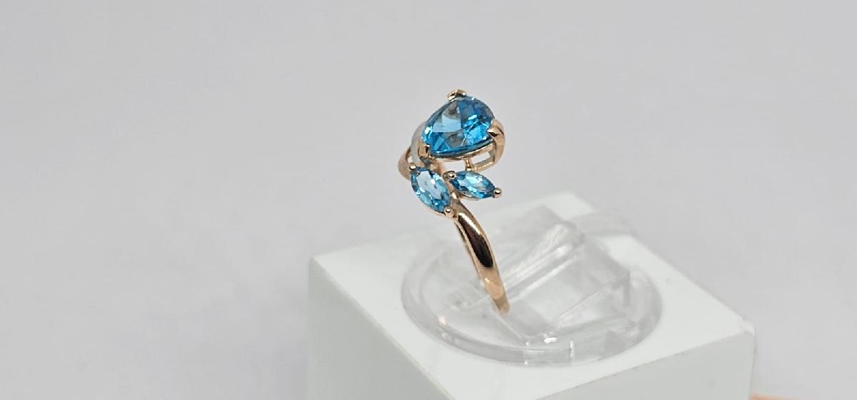 КОЛКМИ585 КОЛЬЦО С КАМНЯМИ (Au 585)