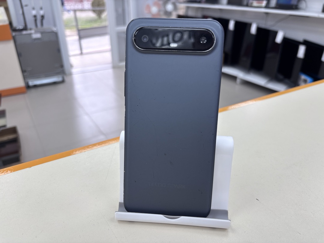 Смартфон Tecno Spark Slim 8/256