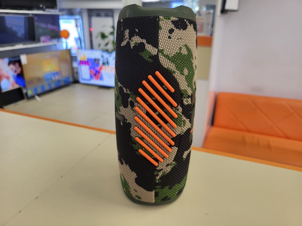 Портативная акустика JBL CHARGE 5