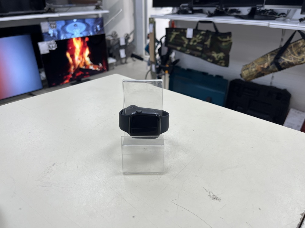 Смарт-часы Apple Watch Series 6 40mm