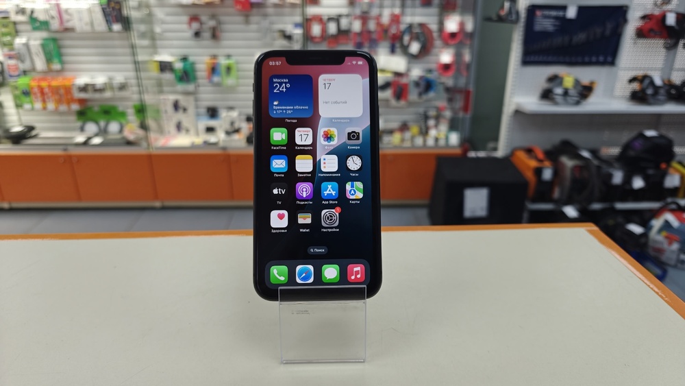 Смартфон Apple iPhone 11 64Gb