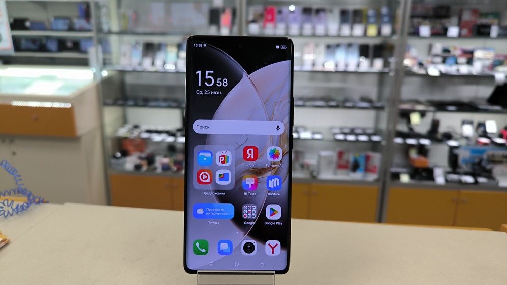 Смартфон Tecno Camon 30S 6/128