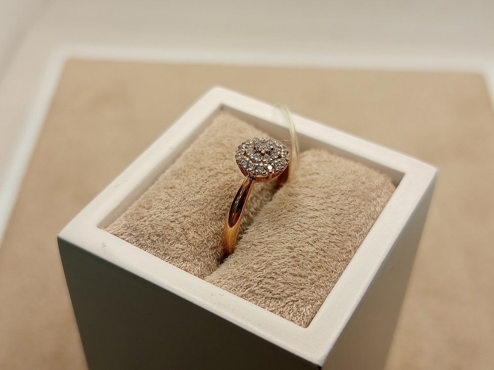 КОЛЬЦО С КАМНЯМИ (Au 585)