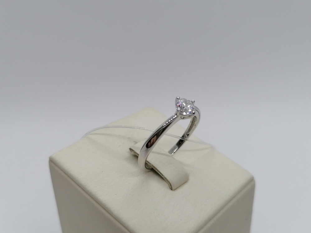 КОЛЬЦО С КАМНЕМ (Au 585)