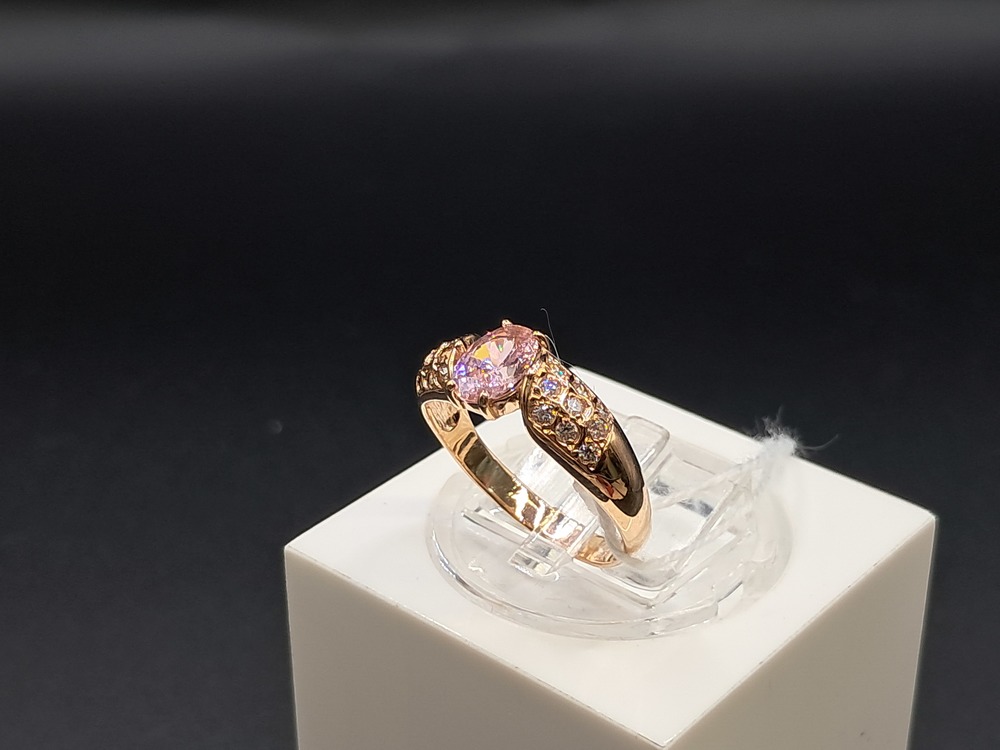 КОЛКМИ585 КОЛЬЦО С КАМНЯМИ (Au 585)