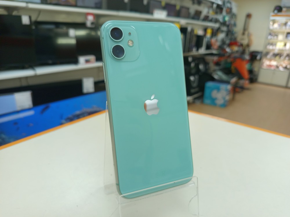 Смартфон Apple iPhone 11 64Gb