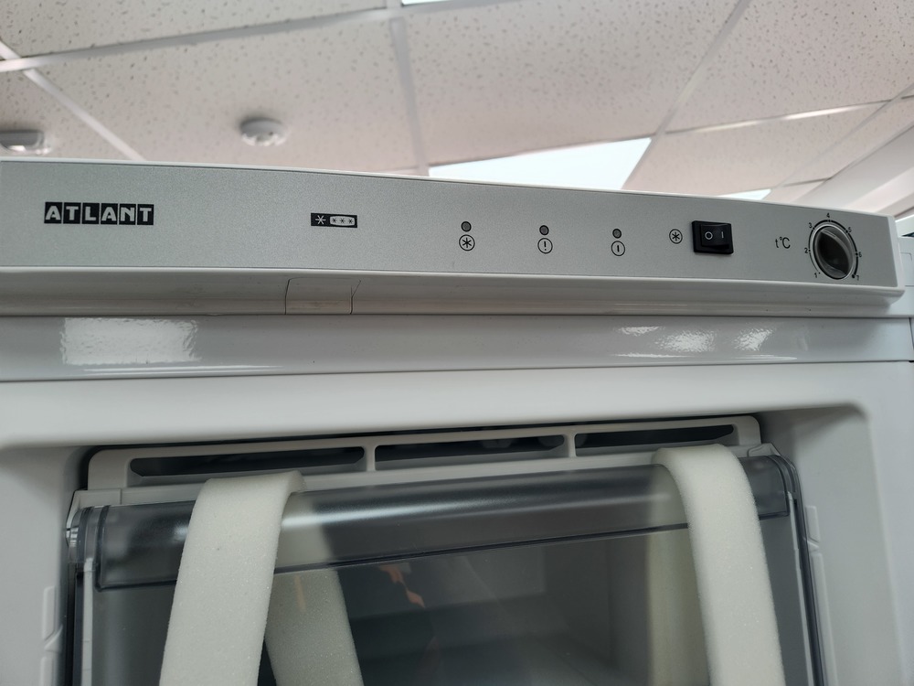 Морозильная камера Атлант M 7204-100