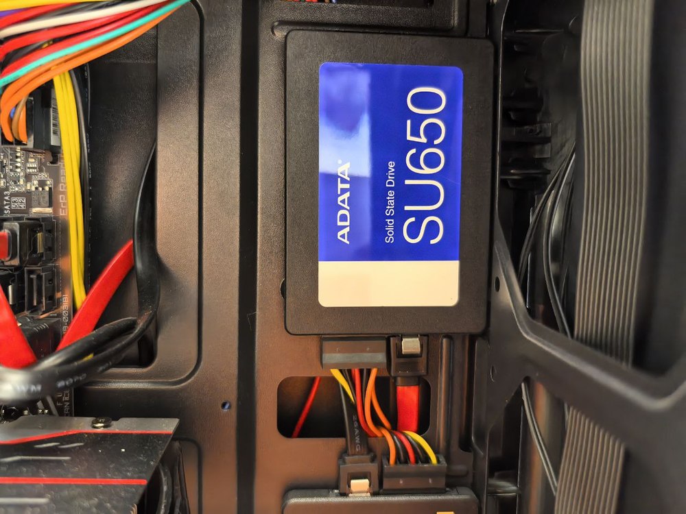 Системный блок Aero Cool; Core i3-10100F, Radeon RX 580, 16 Гб, 512 GB, Нет