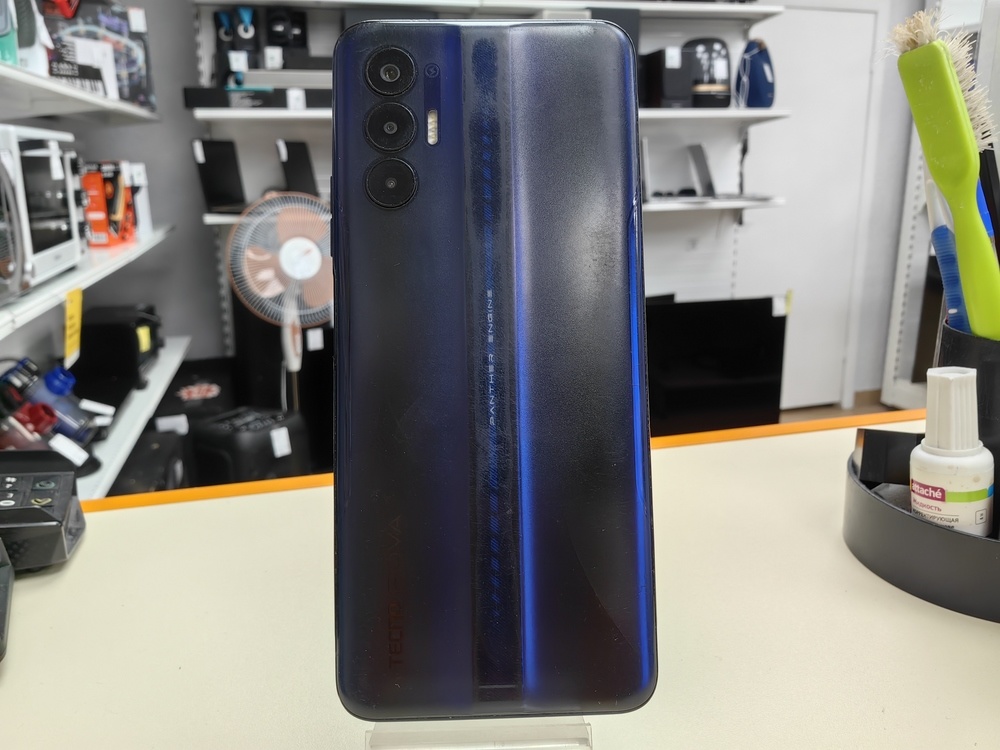 Смартфон Tecno Pova 3 6/128