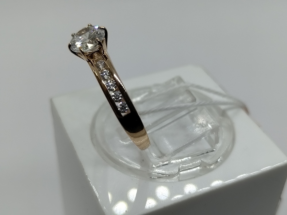 КОЛКМИ585 КОЛЬЦО С КАМНЯМИ (Au 585)