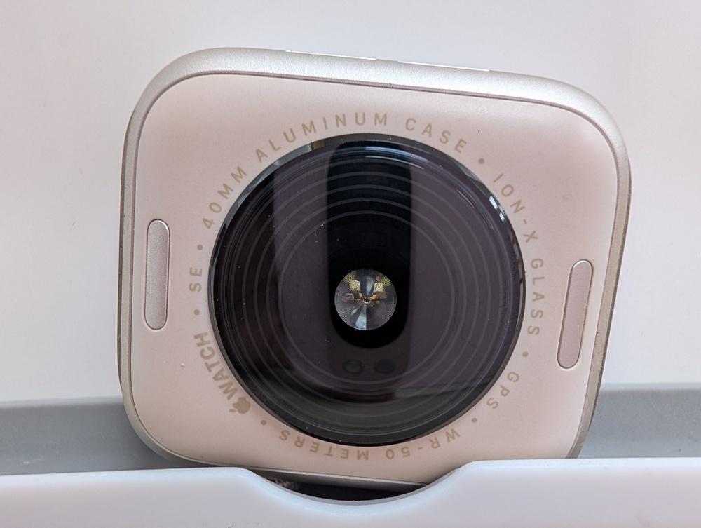 Смарт-часы Apple Watch SE 2025 40mm