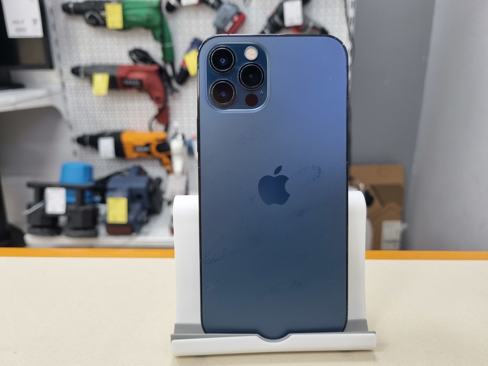 Смартфон Apple iPhone 12 Pro 256Gb