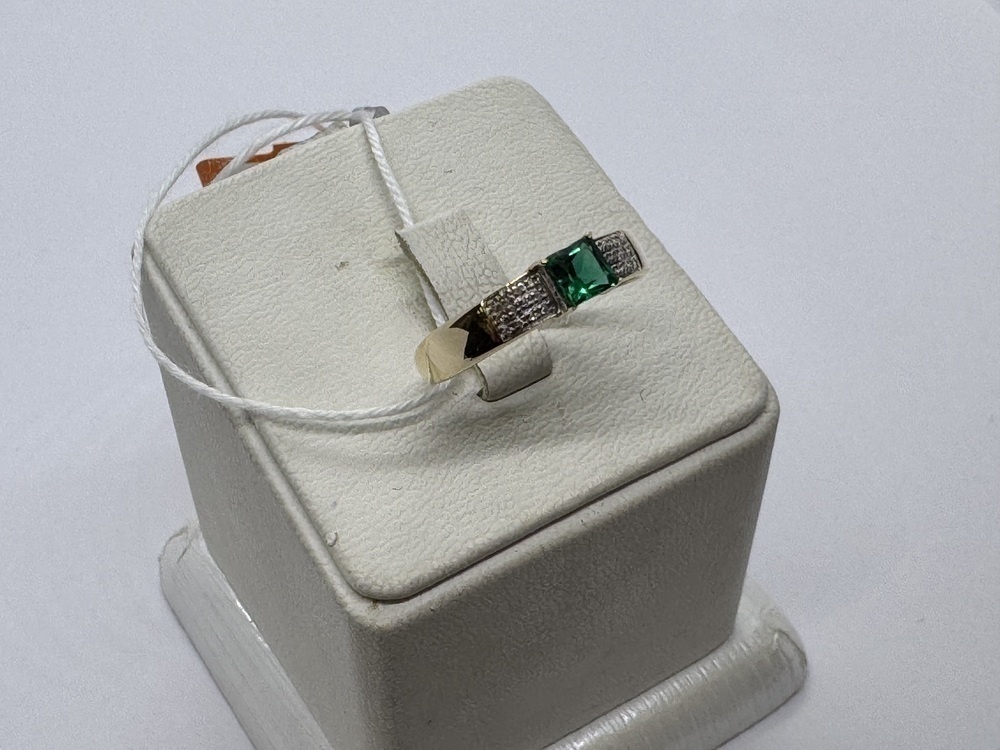 КОЛКМИ585 КОЛЬЦО С КАМНЯМИ (Au 585)