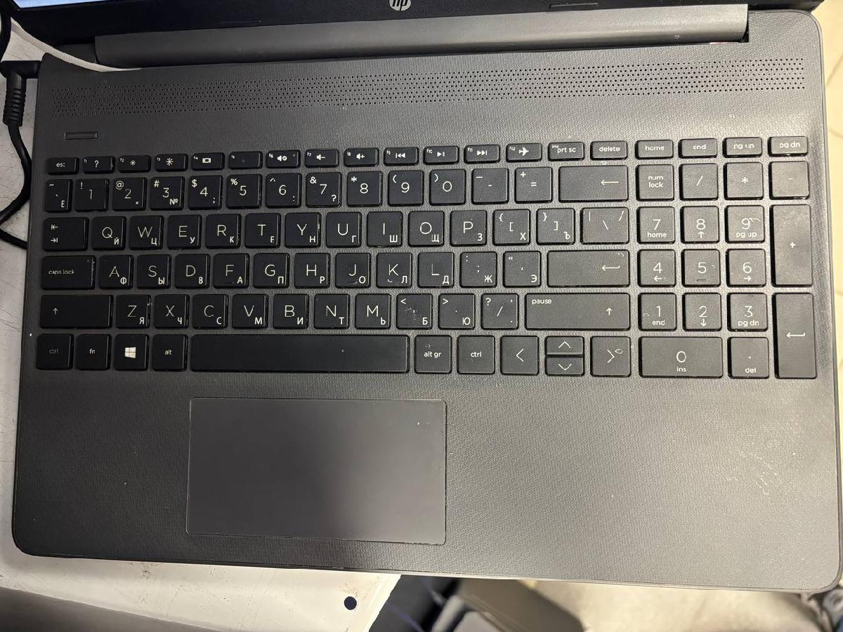 Ноутбук HP; AMD 3020e, AMD Radeon (TM) Graphics, 4 Гб, 256 Гб, Нет