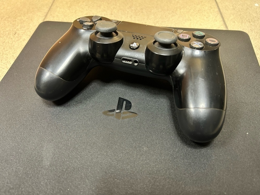 Игровая приставка PlayStation 4 Slim 500GB