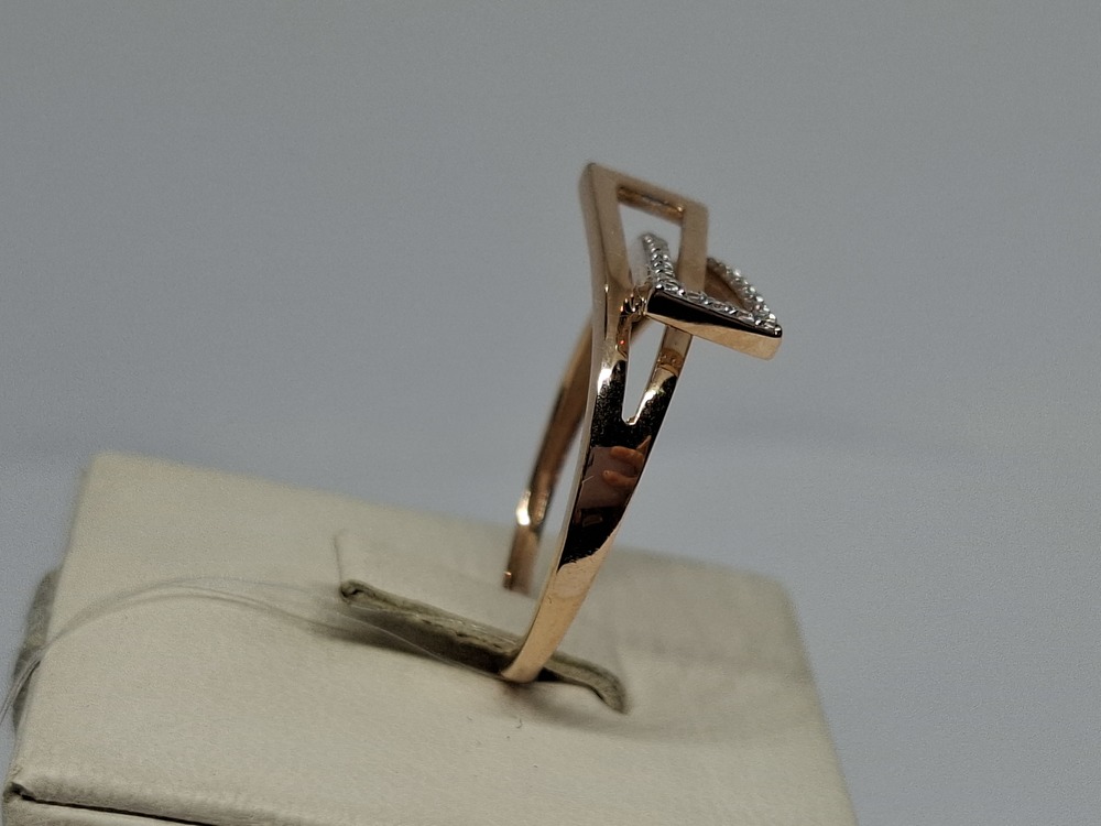 КОЛЬЦО С КАМНЯМИ (Au 585)