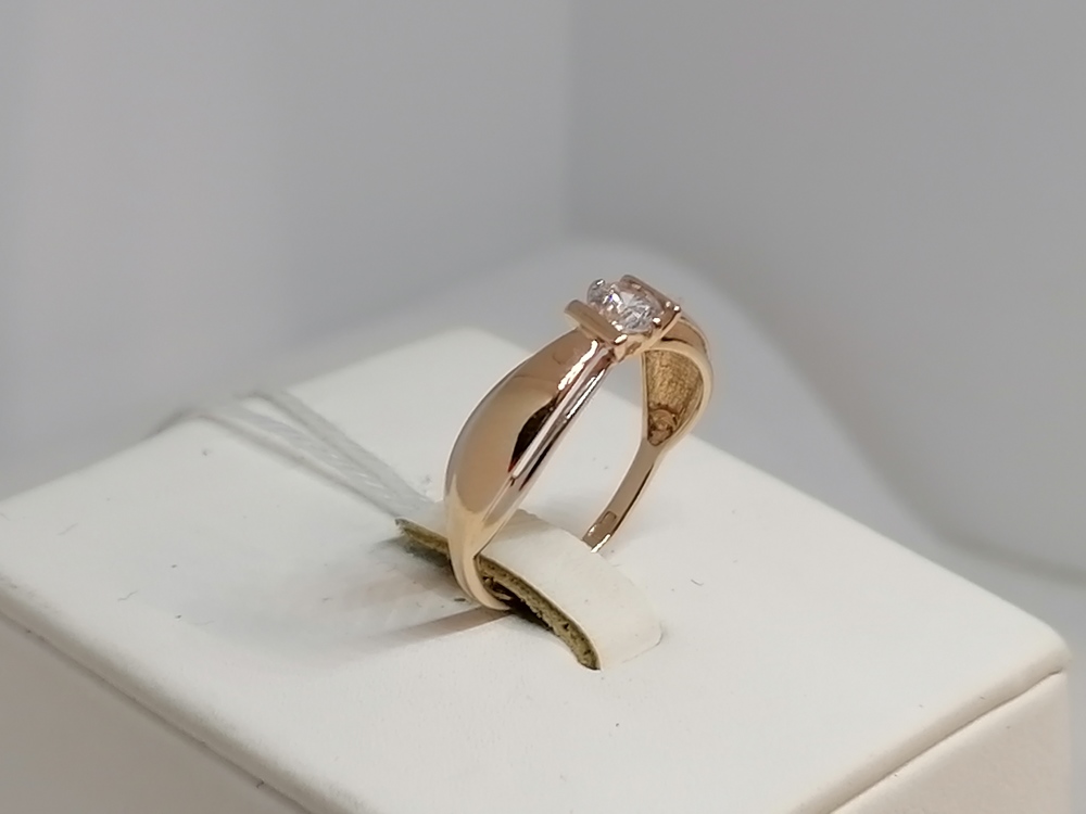 КОЛКМ585 КОЛЬЦО С КАМНЕМ (Au 585)