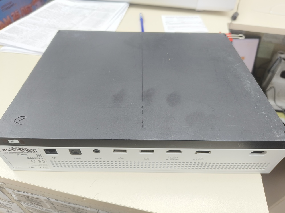 Игровая приставка Xbox One S 500Gb