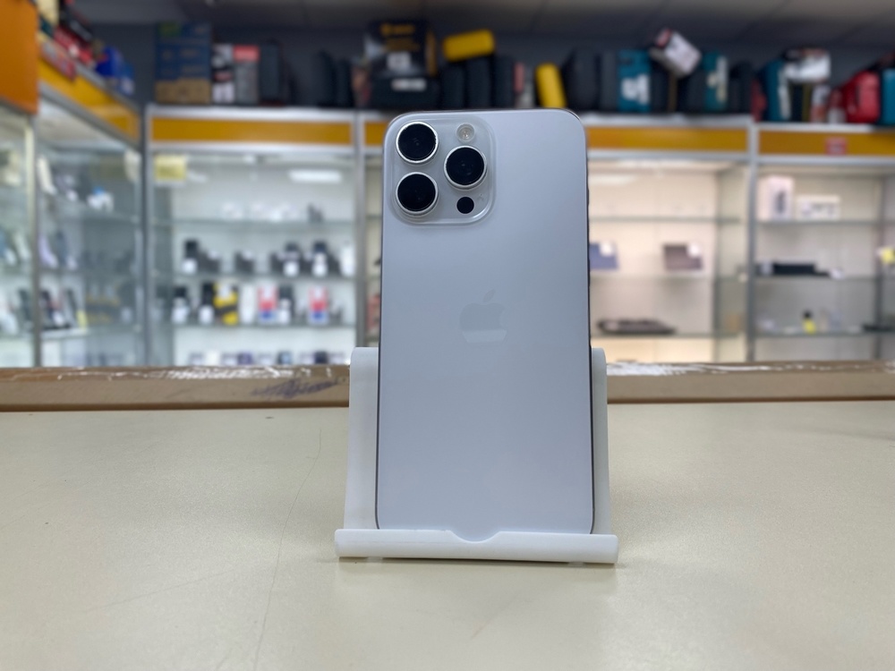 Смартфон Apple Iphone 16 Pro Max 256Gb