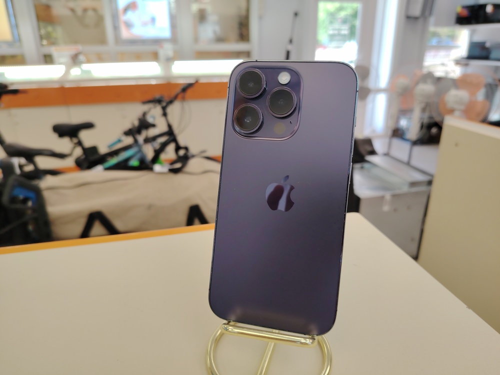 Смартфон Apple Iphone 14 Pro 256Gb