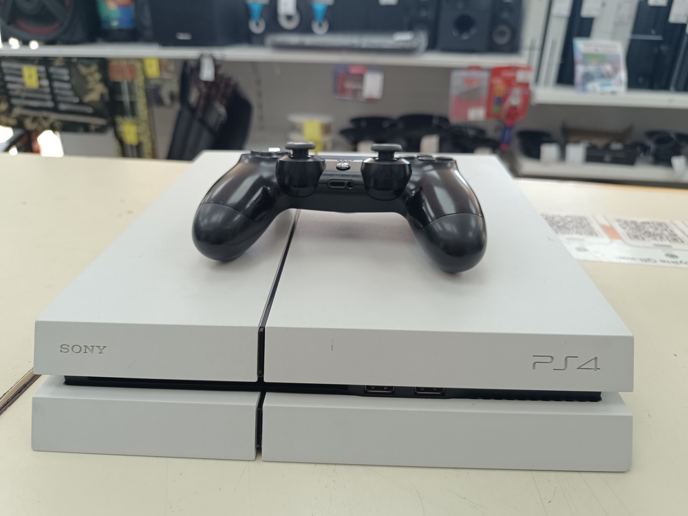 Игровая приставка PlayStation 4 FAT 500GB