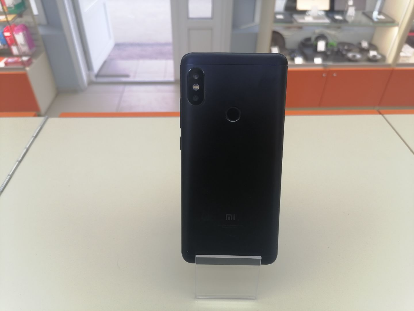 Смартфон Xiaomi Redmi Note 5 6/128 1000029414153 в Волгограде - купить в  интернет-магазине ювелирных украшений и дисконт техники «Золотой Стандарт»