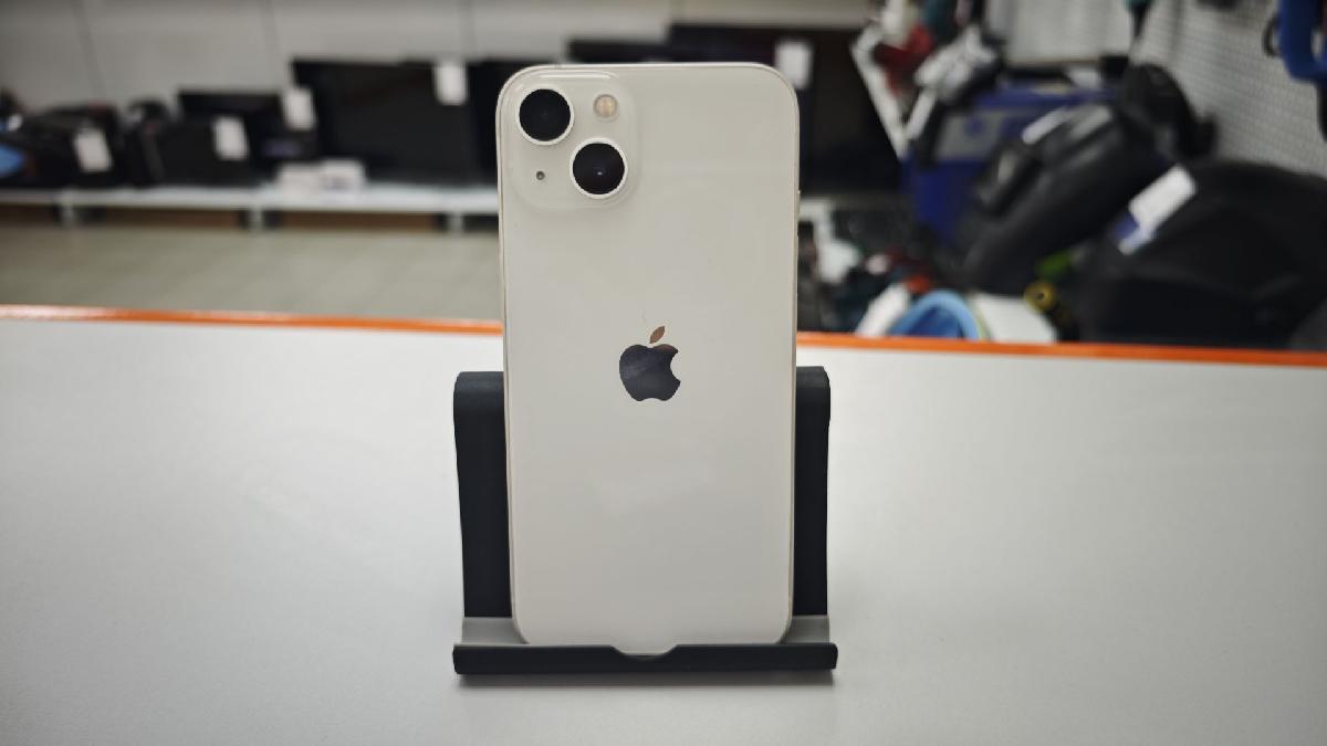 Смартфон Apple iPhone 13 128Gb