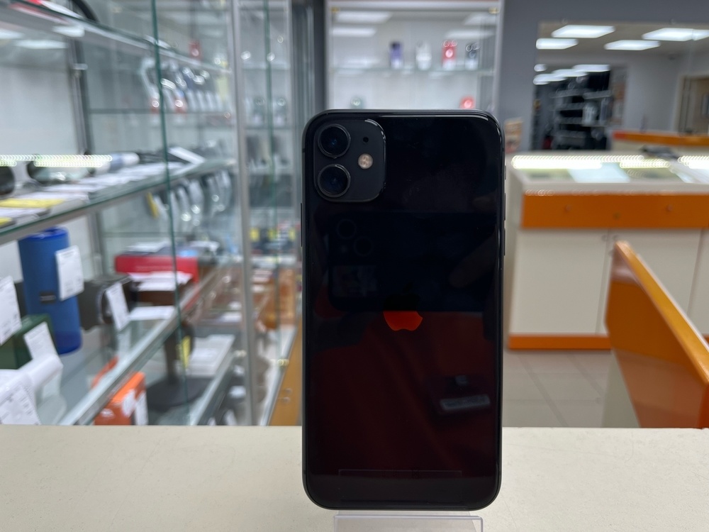 Смартфон Apple iPhone 11 64Gb