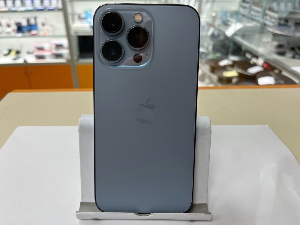 Смартфон Apple iPhone 13 Pro 128Gb