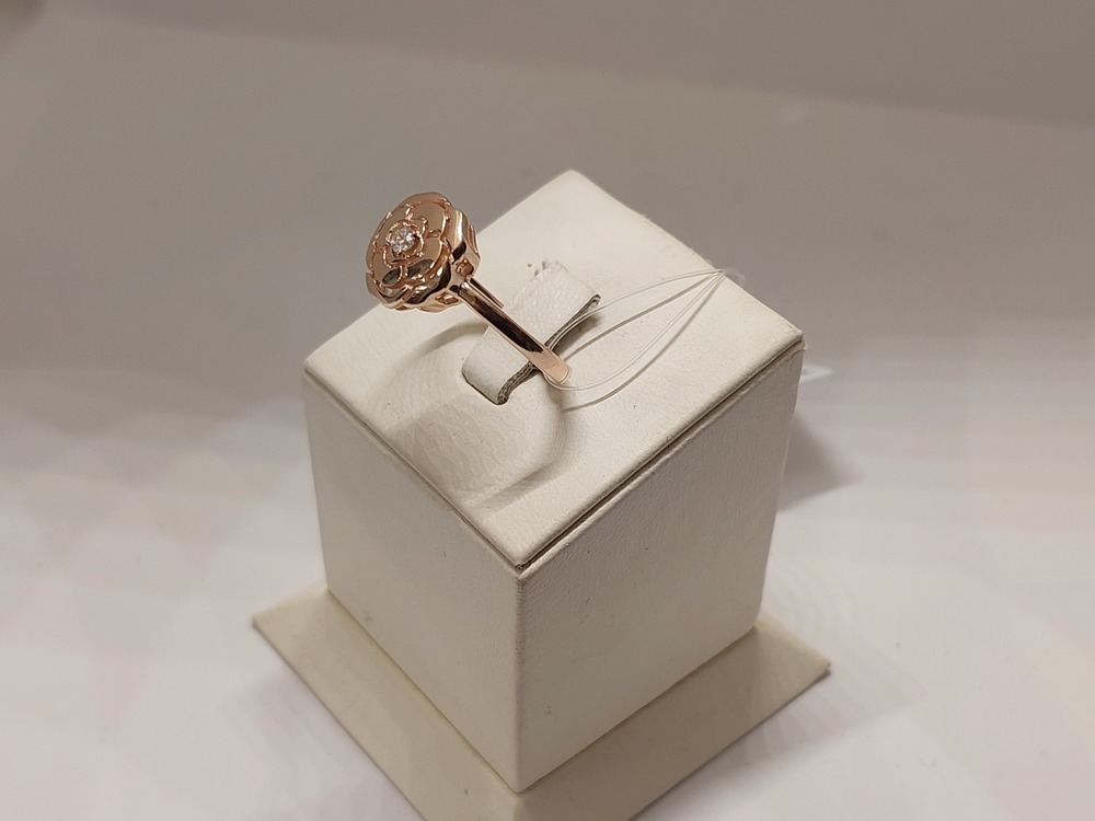 КОЛЬЦО С КАМНЯМИ (Au 585)