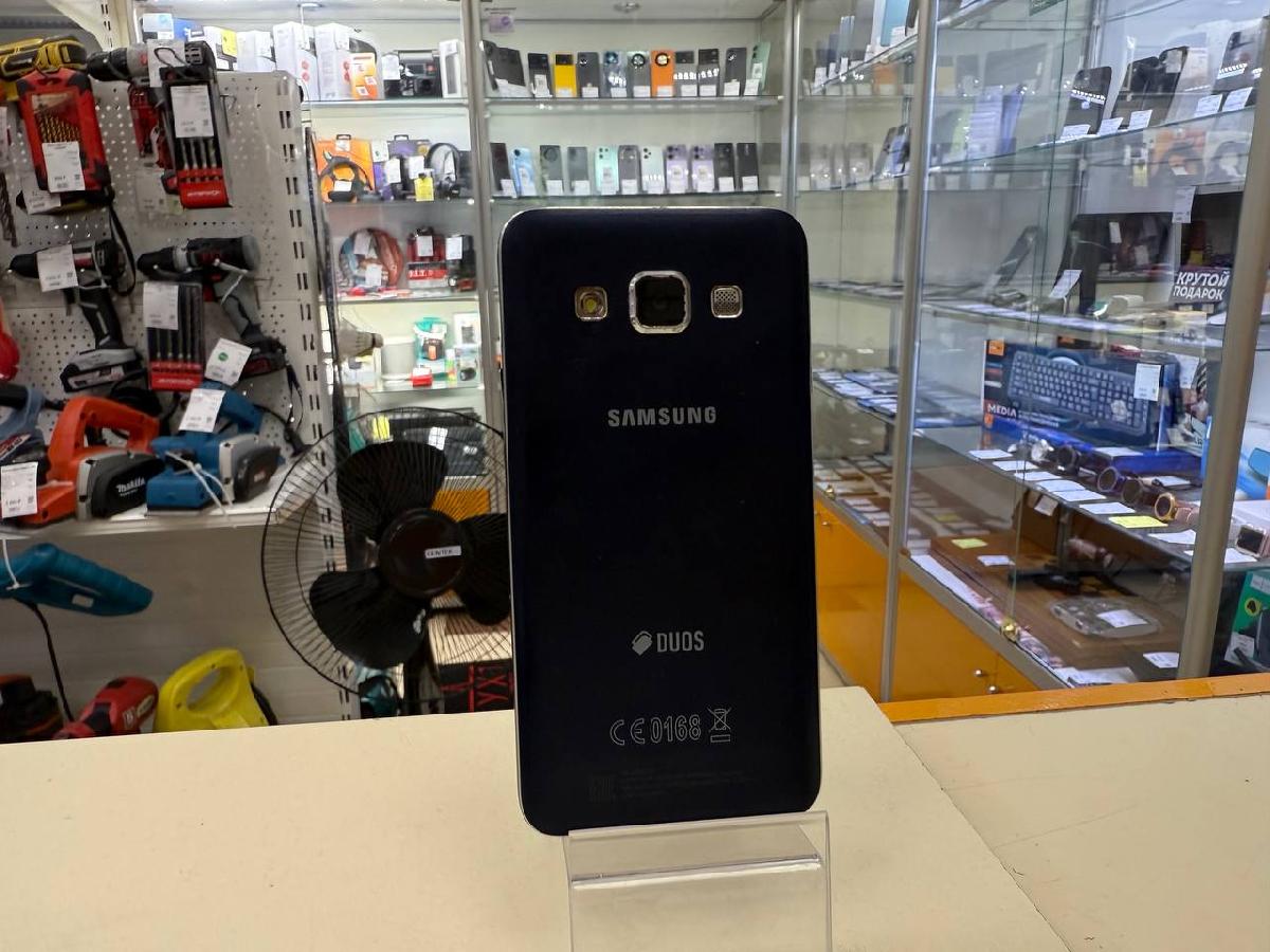 Смартфон Samsung Galaxy A3 1/16