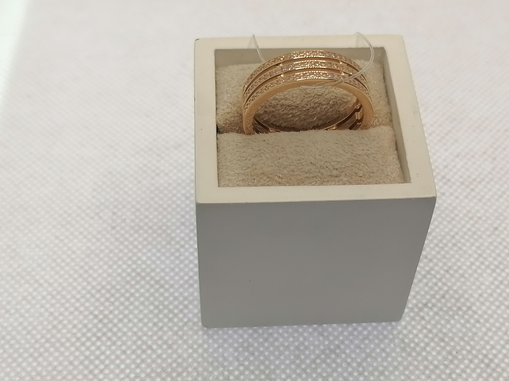 КОЛЬЦО С КАМНЯМИ (Au 585)