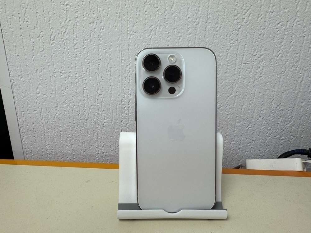 Смартфон Apple Iphone 14 Pro 128Gb