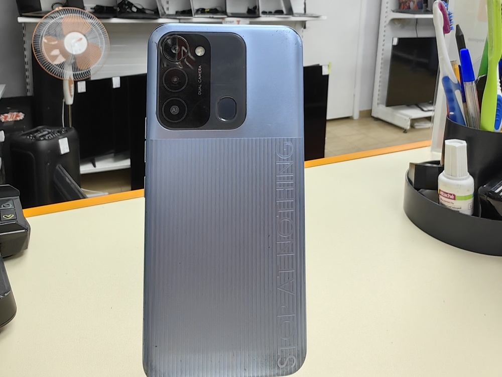 Смартфон Tecno Spark GO 2022 2/32