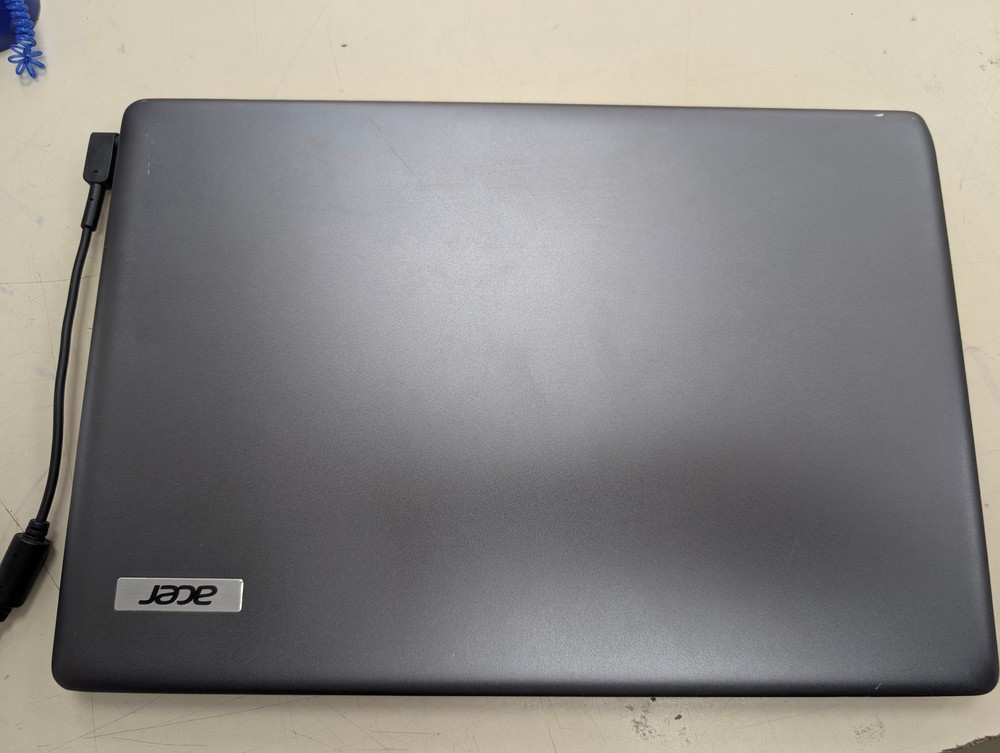 Ноутбук Acer N16P5; Core i3-6100U, Intel HD Graphics 520, 4 Гб, 128 Гб, Нет