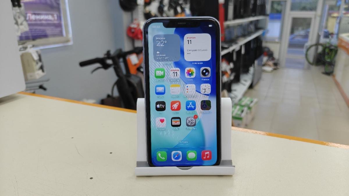 Смартфон Apple iPhone 11 128Gb
