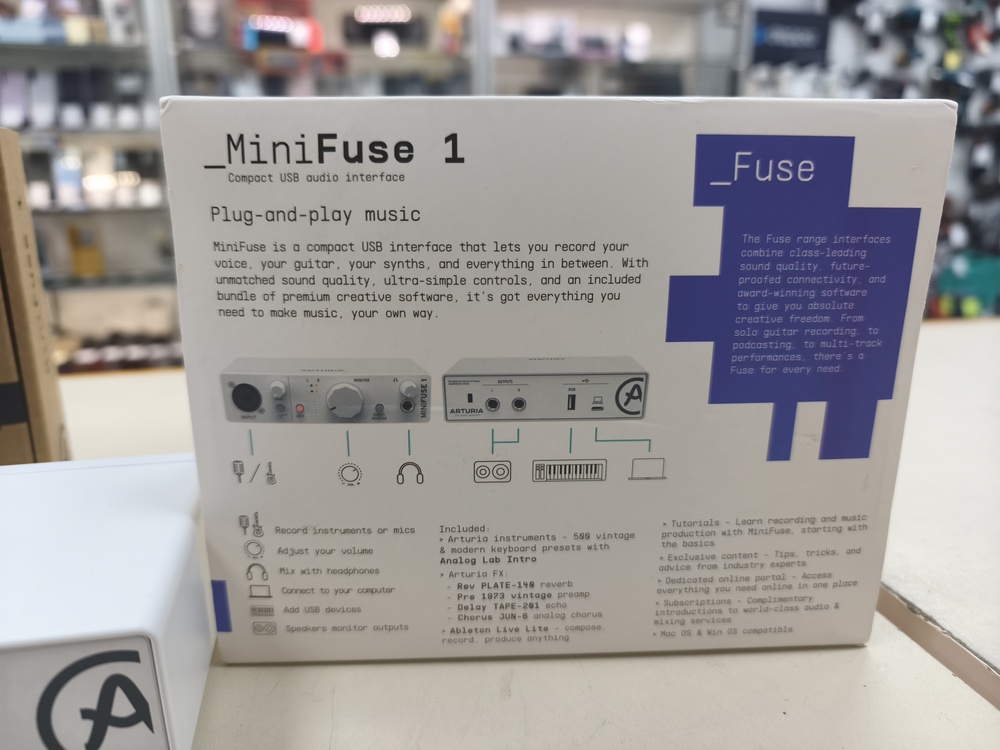 Внешняя звуковая карта Arturia MiniFuse 1