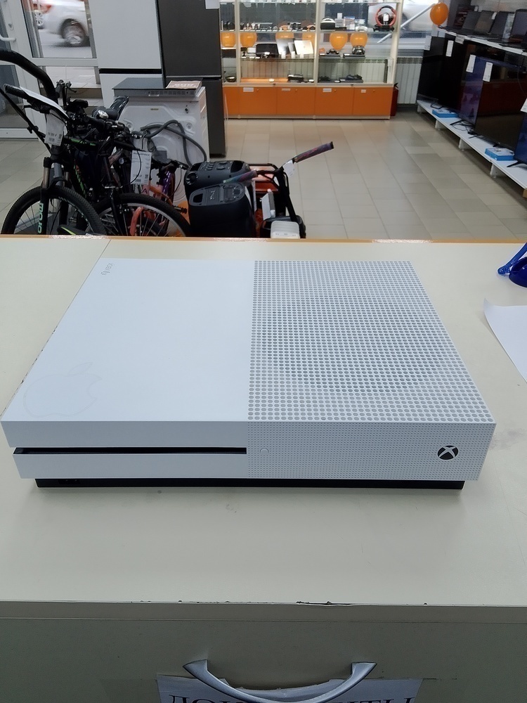 Игровая приставка Xbox One S 1TB
